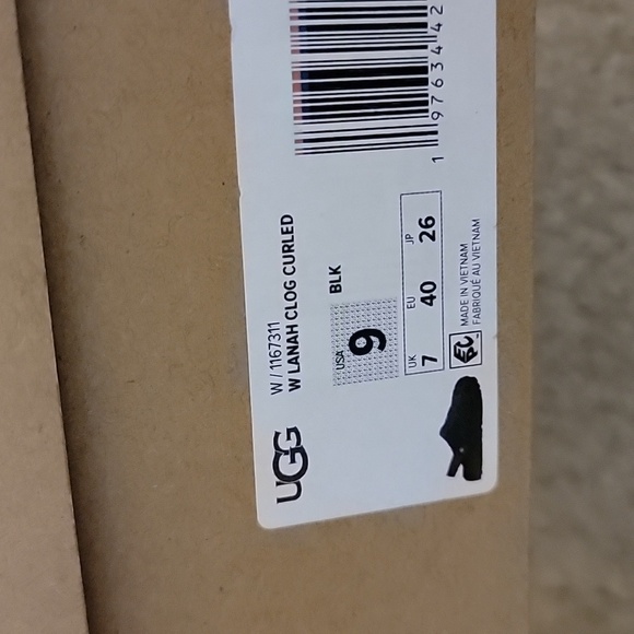 UGG Black Lanah Clog - Picture 5 of 6